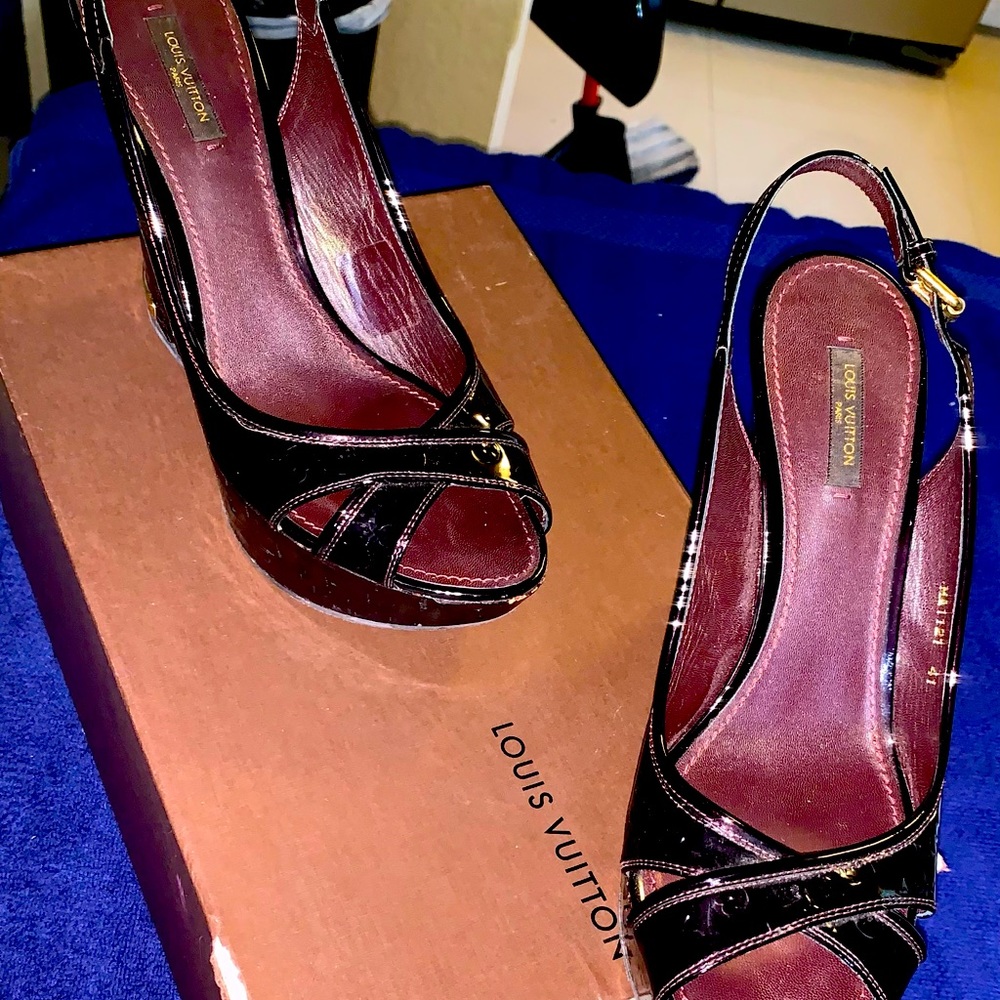 Authentic Louis Vuitton heels size 41 runs a bit small